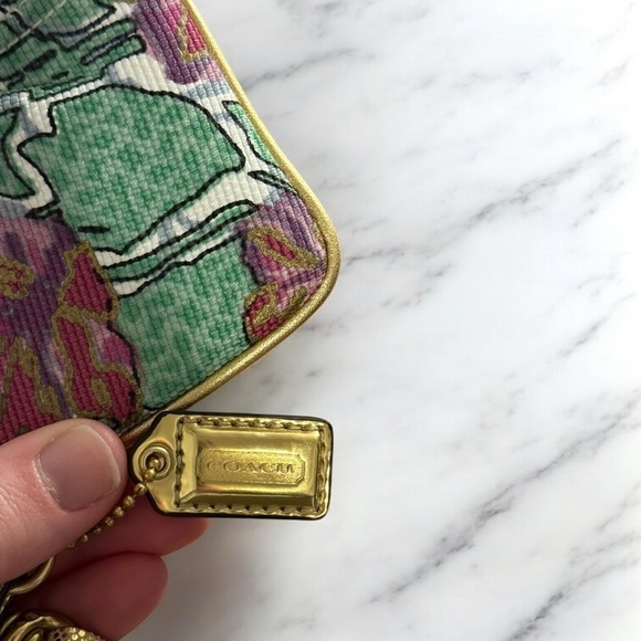 SOLD ELSEWHERE COACH Vintage Ashley Floral Wristlet Y2K NWT Pink Green - Picture 5 of 8